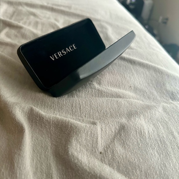 Versace | Full-size Leather Sunglasses/Glasses Case, Black w/ Gold Logo; Unisex - Picture 8 of 8